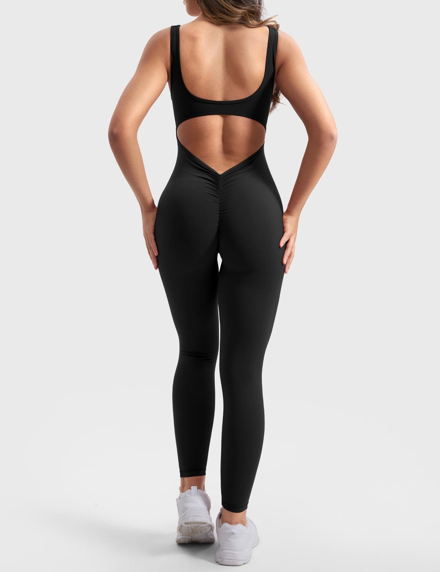 NovaFit™ | Gym Jumpsuit med V-Rygg